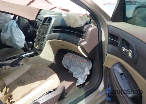 2015 Chevrolet Malibu 1Lt z USA, uszkodzony, nr VIN 1G11C5SL5FF111027